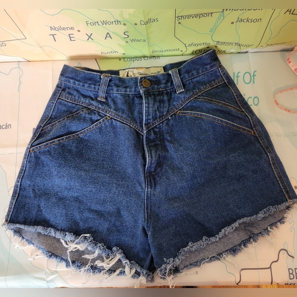 Pants - Vintage Dark Wash Denim Western Jean Cut Off Shorts Size 5